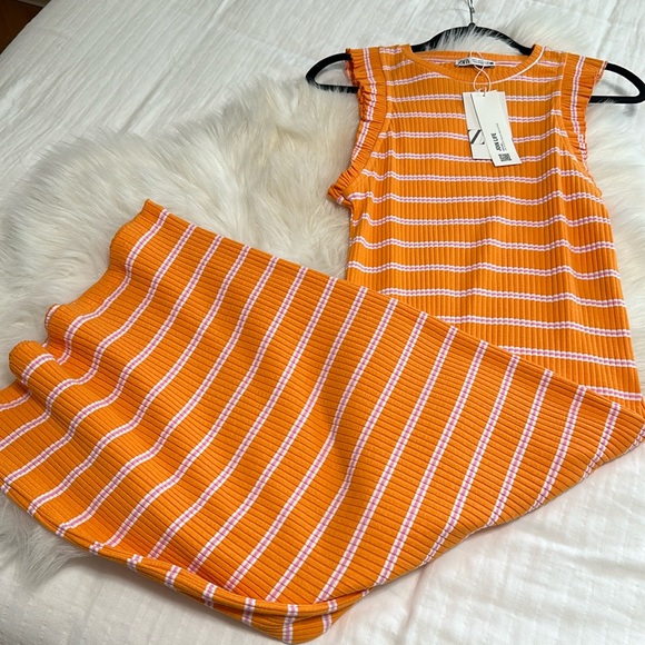 Zara Striped Ribbed Ruffle Dress size L - Picture 5 of 7